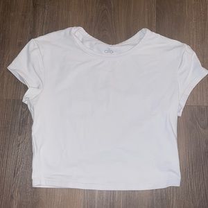 ALO YOGA white nylon crop tee
